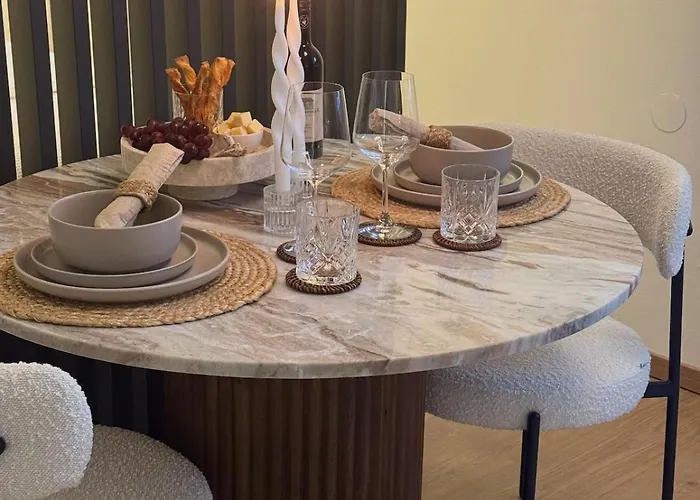 Mitten In Der Historischen Altstadt Von