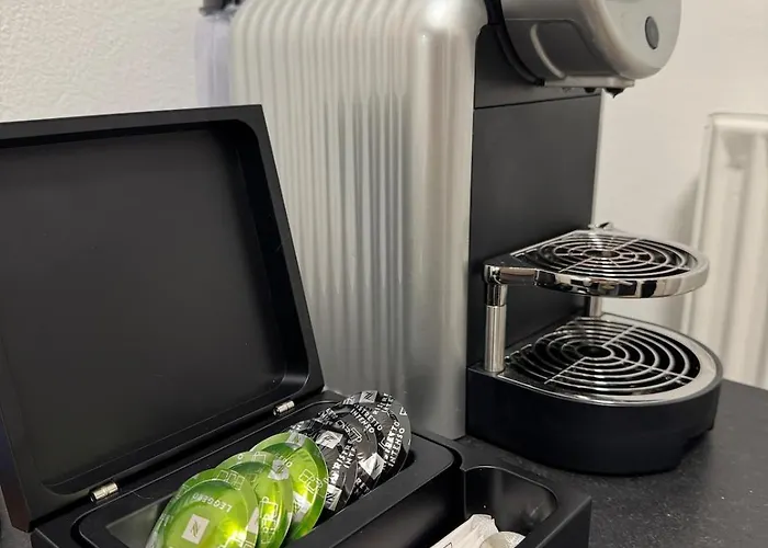 Mitten In Der Historischen Altstadt Von *